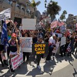 Huntington Beach photos comparing coronavirus protest, BLM protest are real