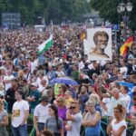 Berlin police break up “anti-coronavirus” protest of 18,000